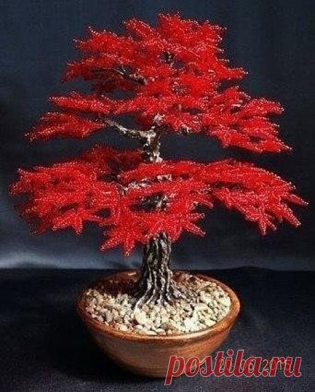 Дерево из бисера