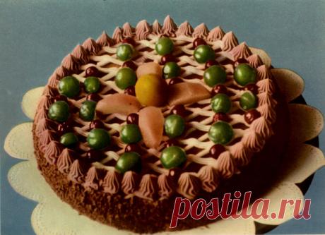 Торты бисквитные [1959 Кенгис Р.П., Мархель П.С. - Домашнее приготовление тортов, пирожных,печенья, пряников, пирогов]