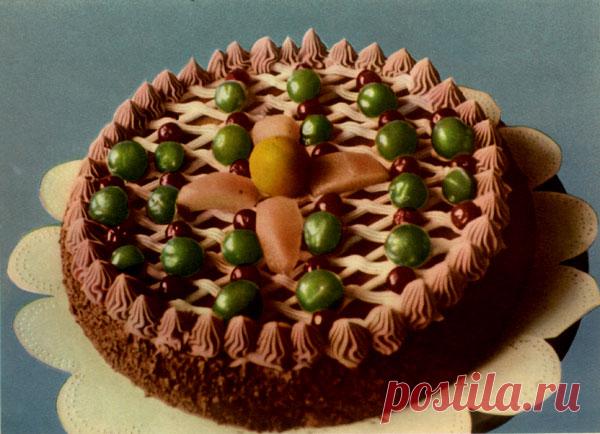 Торты бисквитные [1959 Кенгис Р.П., Мархель П.С. - Домашнее приготовление тортов, пирожных,печенья, пряников, пирогов]