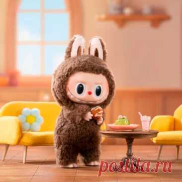 Labubu CHESTNUT COCOA (секретная фигурка) 
Теплая нежность каштанового какао!
Labubu CHESTNUT COCOA из коллекции Exciting Macarons — это уютное сочетание глубоких коричневых и мягких каштановых оттенков, напоминающих ароматный горячий шоколад с нотками орехов. Этот персонаж словно приглашает насладиться моментом спокойствия и тепла.

Высококачественное исполнение и тонкая детализация делают CHESTNUT COCOA идеальным выбором для коллекционеров, ценящих гармонию цвета и формы...