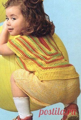Джемпер и шорты "Летние игры" (вязание крючком и спицами,