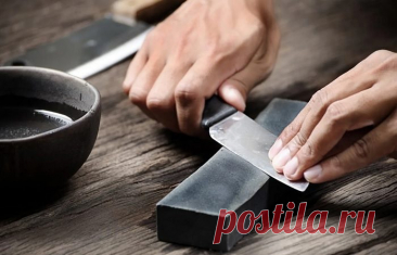Как правильно точить ножи Заточка ножей – дело почти интимное. В этой процедуре нет спешки, здесь важно чувство и ритм. Хороший нож похож на породистую машину – управляется точно, слушается с полуслова, но теряет форму...