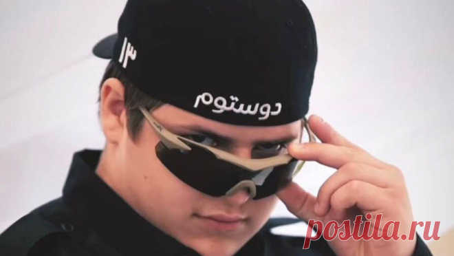 Сын Кадырова выложил в соцсетях первый пост после видео с избиением поджигателя Корана. Сын главы Чеченской Республики Рамзана Кадырова Адам Кадыров выложил первый пост в своем Instagram после избиения Никиты Журавеля, арестованного за сожжение Корана. "Можешь сплетничать, ненавидеть, завидовать и обсуждать меня. Но мы ...