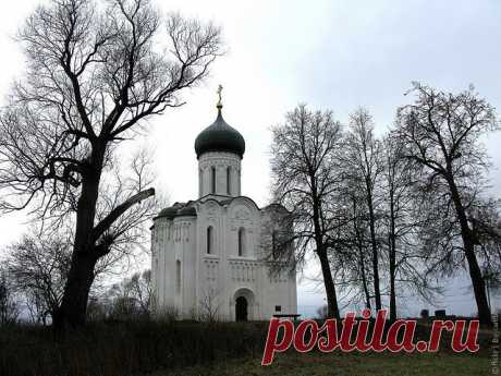 Церковь Покрова на Нерли, Боголюбово, Россия.