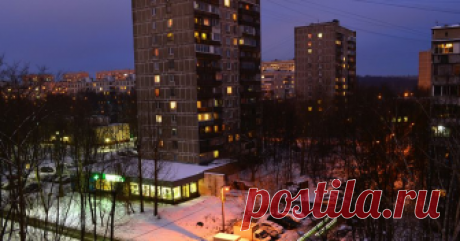 МЧС советует москвичам не выходить на улицу Ожидаются метеоусловия, «неблагоприятные для рассеивания вредных примесей в атмосферном воздухе».