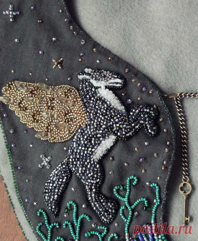 Оплечье "Flying Wolves" | biser.info - всё о бисере и бисерном творчестве