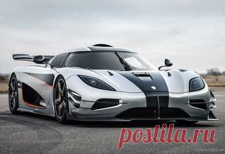 Koenigsegg Agera One:1 / Только машины