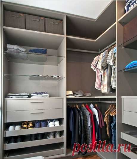 Публикация SCA ARACAJU в Instagram • Янв 31 2017 в 4:32 UTC 41 отметок «Нравится», 1 комментариев — SCA ARACAJU (@scaaracaju) в Instagram: «Aqui o armário é planejado conforme a necessidade dos donos. Prateleiras abertas e que deslizam…»