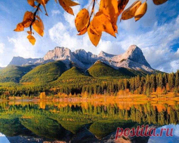 ღ Канмор, Канада