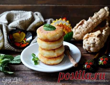 Сырники в микроволновой печи. Ингредиенты: творог, яйца куриные, соль Сырники — с их приготовлением отлично справилась микроволновая печь Panasonic NN-GD39HS. Они получились идеально пропеченным внутри, но в то же время с хрустящей корочкой снаружи. Очень вкусно и бы...