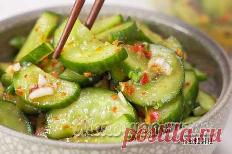 Огурцы по-корейски быстрого приготовления - 11 рецептов с фото Готовим вкуснейшие огурцы по-корейски разными способами по быстрым рецептам. Пикантные закуски и салаты - пальчики оближешь!