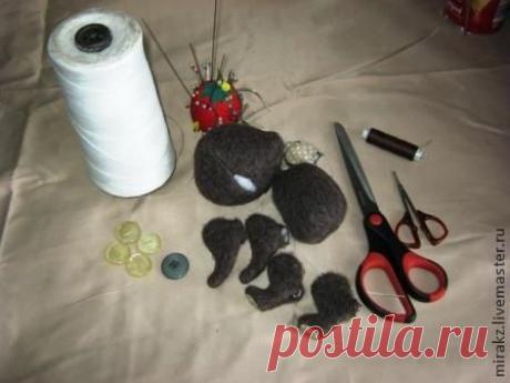 Мастер-класс по пуговичному креплению лап мишек Тедди и других игрушек