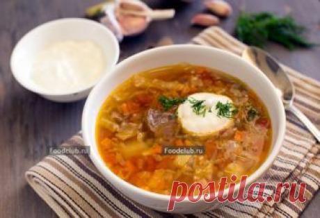 Щи из свежей капусты Щи, конечно, можно варить в любое время года, но для каждого сезона особенно хороша своя разновидность щей. Из свежей молодой капусты получаются очень вкусные щи, особенно если варить их на хорошем мясном бульоне и не пренебрегать некоторыми правилами.
Попробуйте приготовить щи из свежей капусты по этому рецепту — результат наверняка вам понравится. Время приготовления указано с учётом варки бульона, но если бульон уже готов, то всё можно сделать очень...