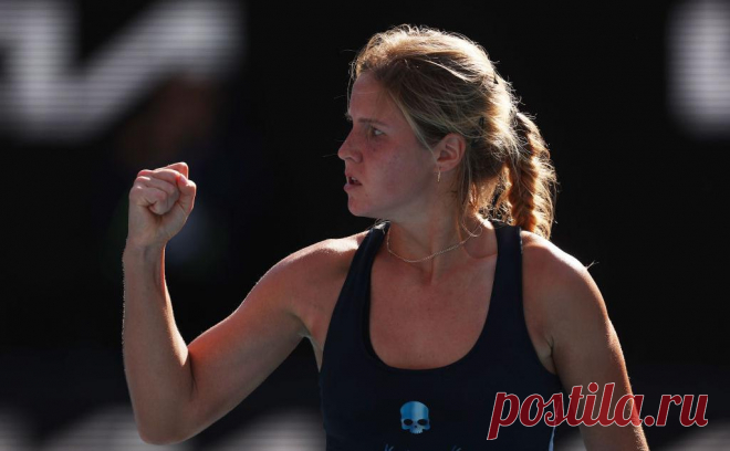Россиянка победила финалистку Олимпиады на старте турнира WTA в Лондоне. Анастасия Захарова из второй сотни рейтинга уверенно обыграла 21-ю ракетку мира Векич и вышла на американку Киз. В другом матче турнира бывшая российская теннисистка Касаткина в трех сетах уступила британке Картал