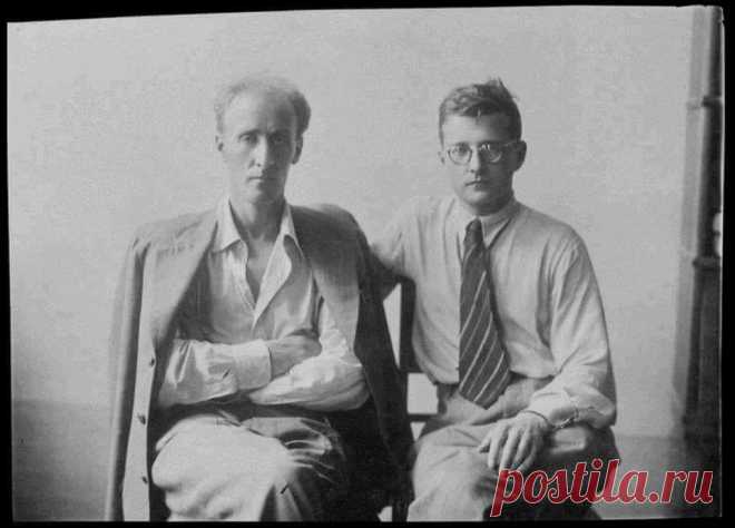 Shostakovich and Mravinsky during rehearsal of Symphony no. 7. July 1942.
© 2001 Cultural Heritage Series/Artistic Director Oksana Dvornichenko