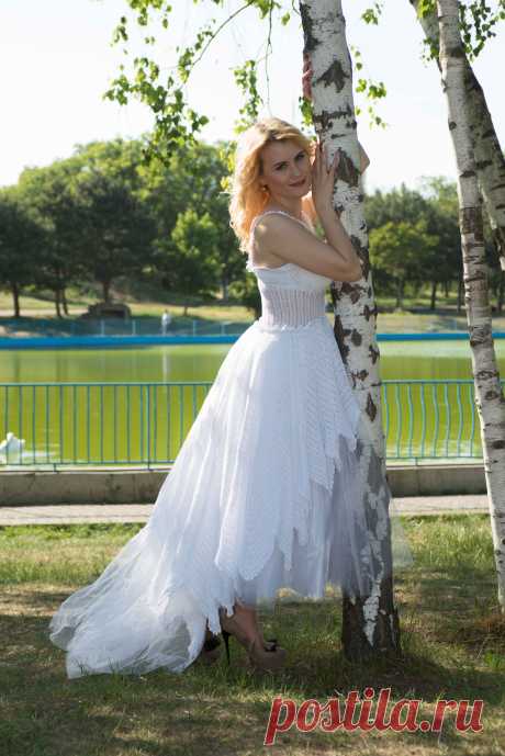 Ручная работа, вязание крючком, для торжественных событий, свадеб, концертов. Вы будете Единственная и неотразимая!! все платья связаны из ниток Х/Б - узоры - разные и неповторимые - Ни один узор ни в одном платье - БОЛЬШЕ НЕ ПОВТОРЯЕТСЯ!!! ВЫ будете &quot; АНГЕЛОМ&quot;!! - на любом торжестве!! все платья выполнены в ЕДИНСТВЕННОМ ЭКЗЕМПЛЯРЕ!!!
Рекомендации по уходу: стирайте в любых порошках, отбеливателях, каждый элемент заменяем, гладить не рекомендую