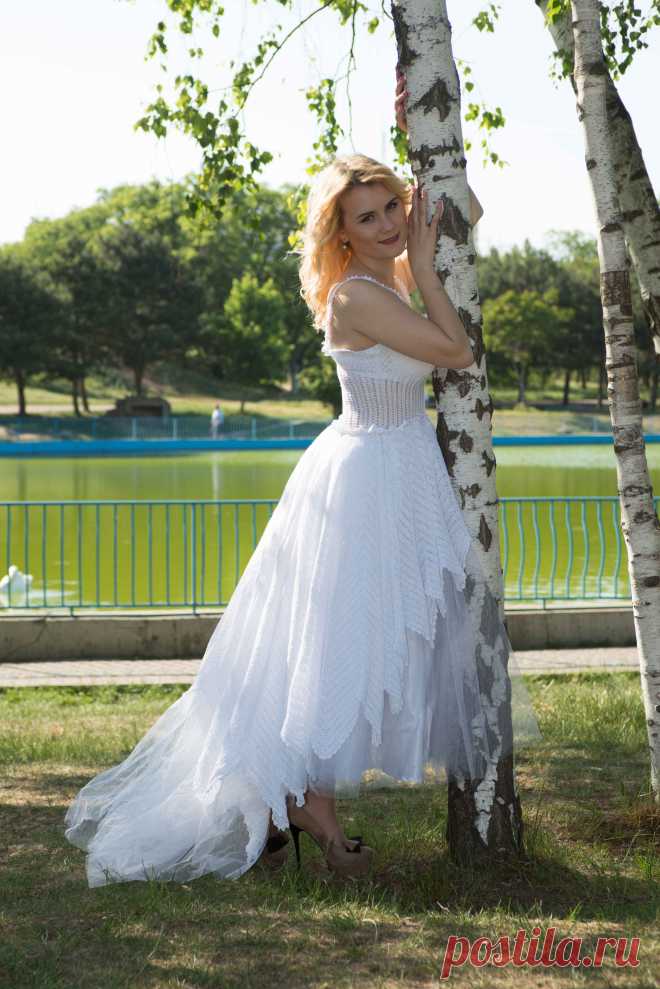 Ручная работа, вязание крючком, для торжественных событий, свадеб, концертов. Вы будете Единственная и неотразимая!! все платья связаны из ниток Х/Б - узоры - разные и неповторимые - Ни один узор ни в одном платье - БОЛЬШЕ НЕ ПОВТОРЯЕТСЯ!!! ВЫ будете " АНГЕЛОМ"!! - на любом торжестве!! все платья выполнены в ЕДИНСТВЕННОМ ЭКЗЕМПЛЯРЕ!!!
Рекомендации по уходу: стирайте в любых порошках, отбеливателях, каждый элемент заменяем, гладить не рекомендую