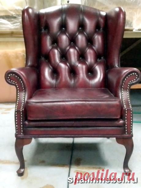 Профессиональная обивка, ремонт, перетяжка (диванов, кроватей, кресел, стульев . . . . ) старой, старинной, современной мягкой мебели на дому и в мастерской. Замена поролона, пружин, механизмов. Столярный ремонт, усиление деревянных каркасов. Переклейка (ремонт) , пошив чехлов на стулья. Реставрация антикварной мебели (восстановление утраченных элементов, лакокрасочное покрытие, переборка и переклейка каркаса) . Каретная стяжка. Все виды работ с мягкой мебелью.