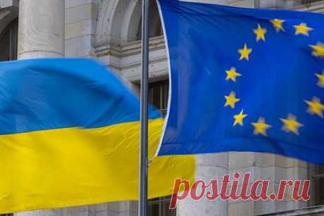 WP указал на негативные последствия для Евросоюза при вступлении Украины. Эксперты в области мировой экономики и мировой политики пришли к выводу, что вступление Украины в Европейский союз (ЕС) сдвинет баланс сил в объединении на восток и приведет к таким негативным последствиям, как переосмысление общей сельскохозяйственной политики и распределение европейского бюджета.