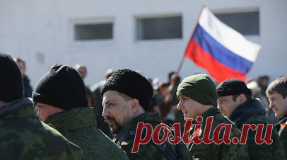 Казак-доброволец Кан рассказал, как его отряд 16 часов удерживал позиции в районе Артёмовска. Командир отряда в батальоне «Сибирь» с позывным Кан, который стал первым казаком-добровольцем, получившим звание Героя России, рассказал корреспонденту RT Владу Андрице, как его разведывательно-диверсионный отряд 16 часов удерживал непрерывно атакуемые ВСУ позиции в районе Артёмовска (Бахмута). Читать далее