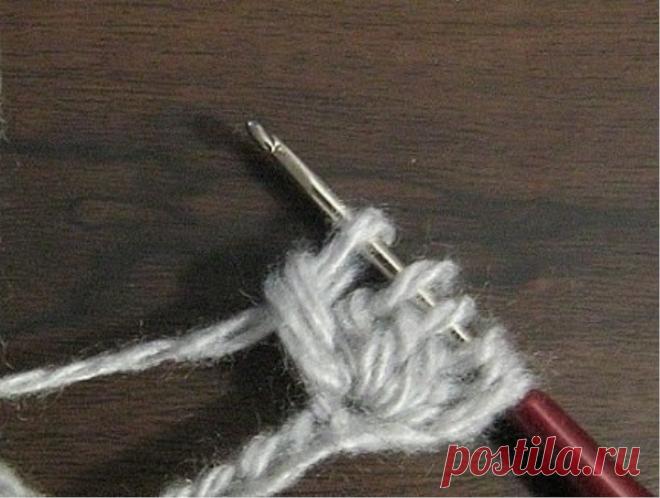 How to crochet pompons to trim the edge of the product