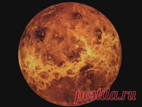 ФАКТЫ о космосе - ТАЙНЫ ВСЕЛЕННОЙ - медиаплатформа МирТесен Несмотря на то, что человечество давно изучает космос, он по-прежнему таит в себе много загадок и постоянно подбрасывает ученым темы для спора. Однако того, что уже известно, достаточно, чтобы понять общее устройство Вселенной и определить роль тех или иных космических тел в жизни на Земле. В