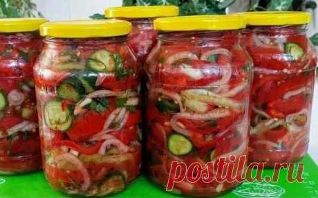 КРАСИВЫЙ САЛАТ НА ЗИМУ

Необходимые нам продукты:
-Огурцы 1 кг
-Помидоры 1,5 кг
-Лук репчатый 0,7 кг
В каждую чистую литровую банку положить:
-Укроп сушеный 2 ст. л. (можно заменить на свежий, мелко порезанный)
-Перец дyшистый и чёрный горошком по 3 шт.
-Лавровый лист 1 шт.
-Масло растительное 1 ст. л.
Для рассола:
-Вода 2 л
-Сахар 1/2 ст.
-Соль 3 ст. л.
-Уксус 6% 150 мл

Готовим с удовольствием:
-Помидоры и огурцы помыть, нарезать кольцами. Помидоры выбирайте потуже чтобы...