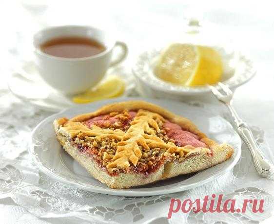 Постный пирог с вареньем и орехами — Фактор Вкуса