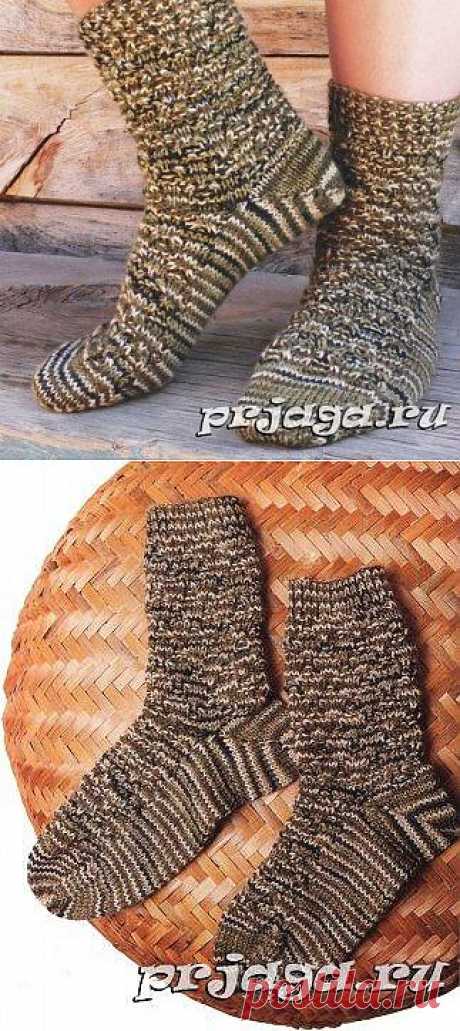 Вязание спицами, носки мужские