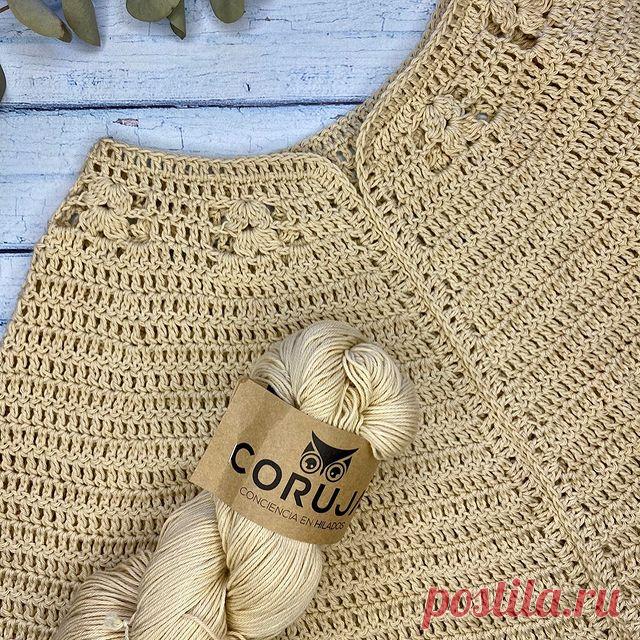 Guardá este post 👌🏻.

Siempre me preguntan que uso o como hago algunas cosas y hoy voy contarles todo lo que no ven de Atrapa Sueños Crochet (algo mostré por historias pero acá les queda para siempre 🙌🏼)
.
Fotos: Todas las hago con el celu. Uso la cámara frontal en modo retrato con la opción luz de estudio fotográfico y trípode. Si!!! las fotos me las saco sola, tanto en interior como en exterior. No uso filtros y si tengo que usar algún editor uso el del celu...