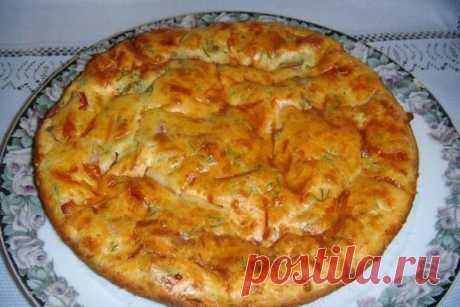 Пирог к завтраку пошаговый рецепт Замечательный, очень вкусный пирог на завтрак, на приготовление уходить мало усилий, и готовится быстро, пирог съедаемый в один миг. Друзья, это рецепт, который можно быстро приготовить с раннего утра. Мы будем использовать простые и доступные ингредиенты.