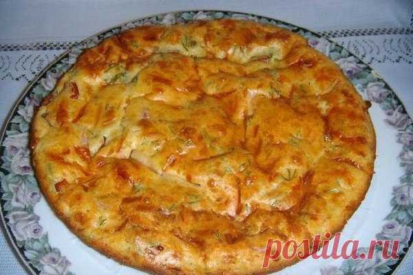 Пирог к завтраку пошаговый рецепт Замечательный, очень вкусный пирог на завтрак, на приготовление уходить мало усилий, и готовится быстро, пирог съедаемый в один миг. Друзья, это рецепт, который можно быстро приготовить с раннего утра. Мы будем использовать простые и доступные ингредиенты.