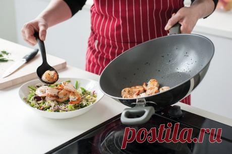 Как очистить сковородку от нагара