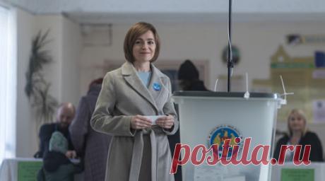 Политолог — о предстоящих выборах в Молдавии: нарисуют так, как надо Санду. Доцент Финансового университета при правительстве РФ политолог Дмитрий Ежов рассказал RT, что с политической точки зрения президенту Молдавии Майе Санду невыгодно срывать выборы, но объективных результатов ждать не стоит. Читать далее