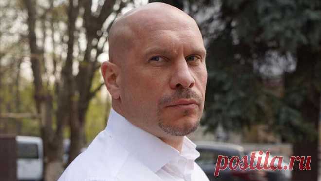 Соседи Кивы рассказали подробности последней встречи с ним. Соседи по коттеджному поселку в Подмосковье, где был убит экс-депутат Верховной рады Украины Илья Кива, видели его на утренней прогулке шестого декабря. Об этом РИА Новости рассказал очевидец по имени Андрей. "Товарищ мой с утра ...