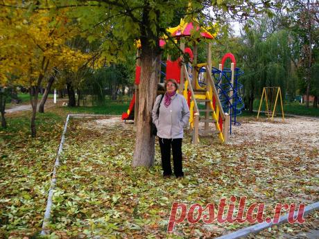 в городском сквере