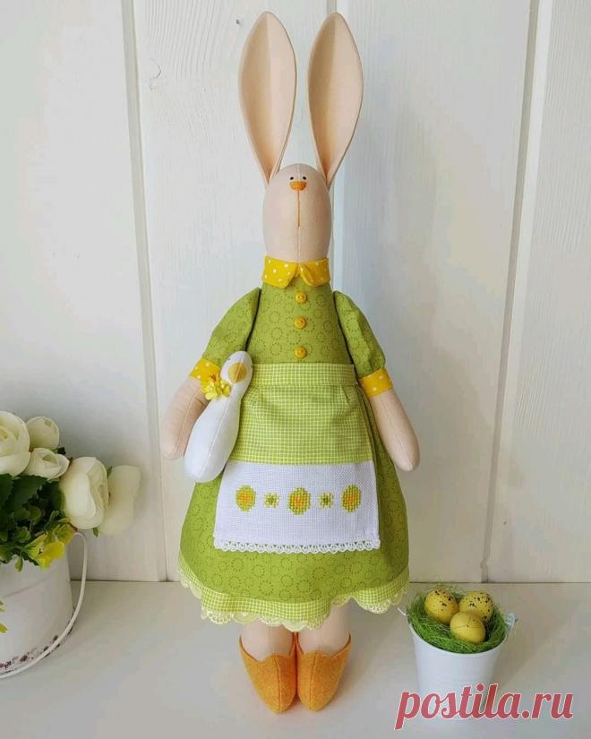 Праздничные зайчики.