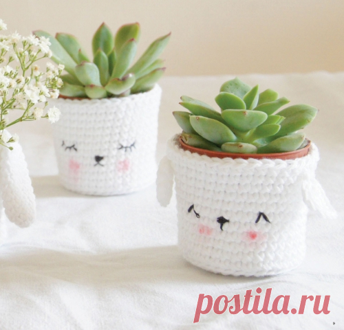 Одежка для старого цветочного горшка, связанная крючком. / / В рукоделии