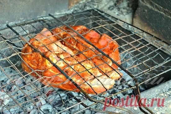Свиные ребрышки на мангале