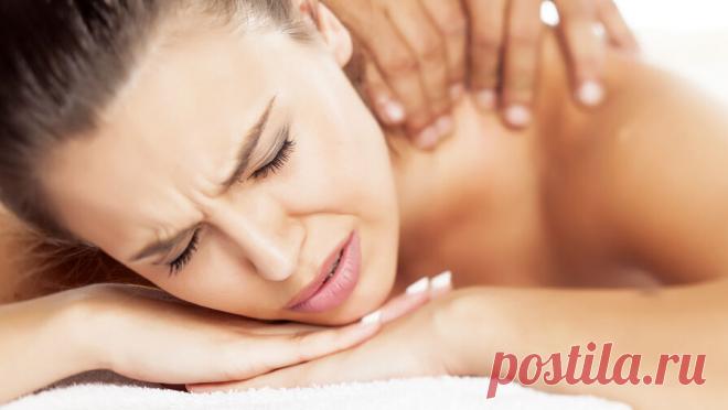 Россиян предупредили об опасности домашнего массажа спины. В эпоху доступности информации и популярности самолечения домашний массаж спины стал распространенной практикой. Однако, как предупредила в разговоре с "Газетой.Ru" врач-физиотерапевт "СМ-Клиника" Джамиля Джандигова, ...