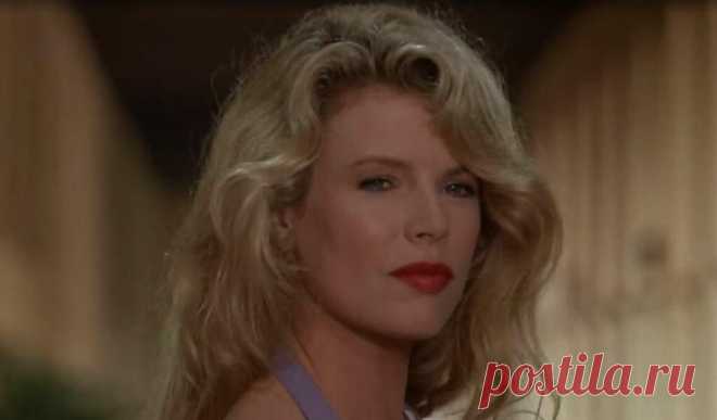 Как вызвать интерес и влюблённость мужчины
Первое впечатление возникает мгновенно. Учитывая это, легко догадаться, что внешний вид может сыграть решающую роль, чтобы произвести впечатление. Тем более у мужчин хорошо развит визуальный канал. Не зря же говорят о том, что они любят глазами. Образ Итак, внешность. Девушки много внимания уделяют внешности. Подбирают одежду, делают маникюр, следят за причёской и т.д. Так заведено, […]
Читай дальше на сайте. Жми подробнее ➡