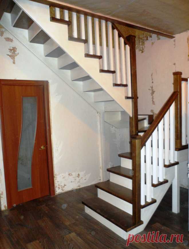 Не отказывайте себе в радости обладания деревянными лестницами и всегда помните, если вы спускаетесь по такой лестнице, то это лишь для того, чтобы потом снова подняться вверх. 
На все интересующие Вас вопросы мы ответим по телефону 294-01-63