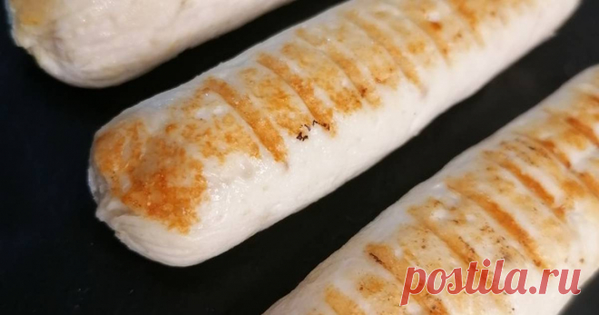 Сосиски из филе курицы - пошаговый рецепт с фото. Автор рецепта 🅛🅔🅢🅨🅐  . Сосиски из филе курицы - пошаговый рецепт с фото. Ингредиенты: Филе куриное - 600 г; Соль - 1 ч.л.; Масло подсолнечное - 1 ст.л; Перец чёрный молотый - 1 щепотка; Паприка сладкая - 3 щепотки; Перец чили - щепотка; Перец красный острый - 2 щепотки. Сосиски - 6 шт. Подробное пошаговое описание как приготовить блюдо 