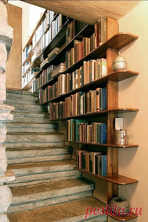 Где в доме найти место для книг?