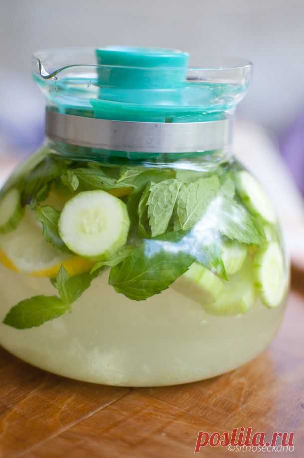 Double the Detox With These Water Additions