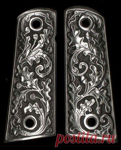 Гравировка. Пистолетные щёчки. Растительный орнамент.