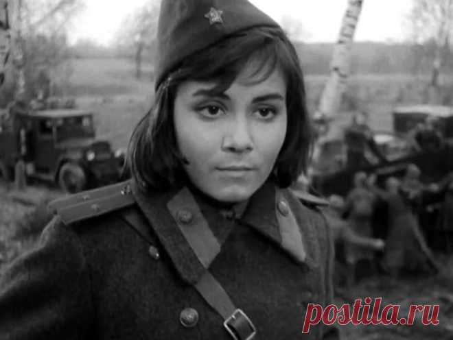 Валентина Малявина, 18 июня, 1941
 • 30 октября 2021