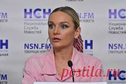 Российская певица получила травму на съемках экстремального шоу. Певица и бывшая солистка группы «Тутси» Анастасия Крайнова получила травму на съемках экстремального реалити-шоу. По словам артистки, на одном из испытаний она сломала ребро. «Слава богу, это было без смещения, но да, была такая история. Все нормально, все уже зажило, как видите, я дышу», — поделилась она.