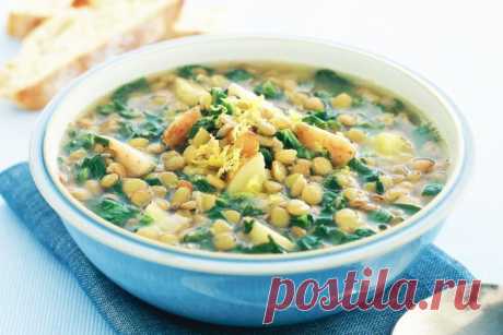 Lemon, lentil and spinach soup