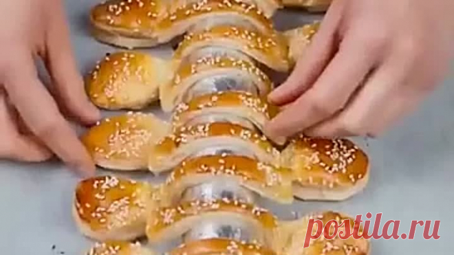 Закуска в виде ложек. Приготовить не сложно, а украсит любой праздничный стол